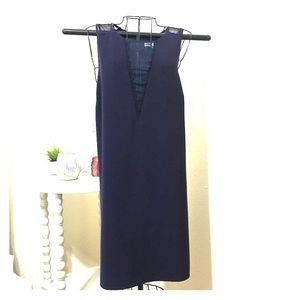 Beautiful v neck sheer top & shoulders dress - M